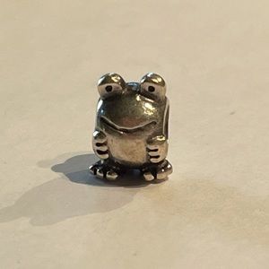 Pandora charm- vintage frog